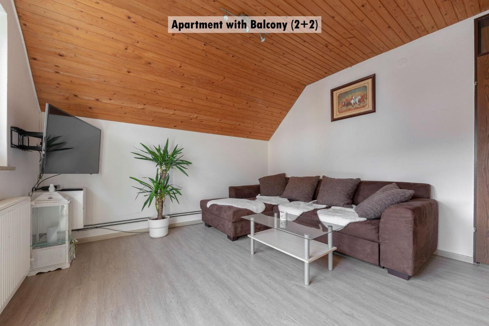 Apartments Farm House Uric Jesenice Exterior foto
